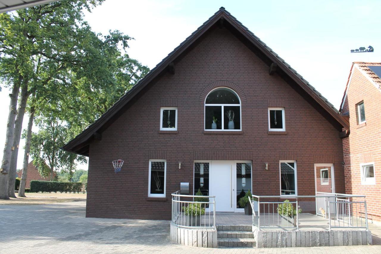 Ferienwohnung Grove Bippen Bagian luar foto